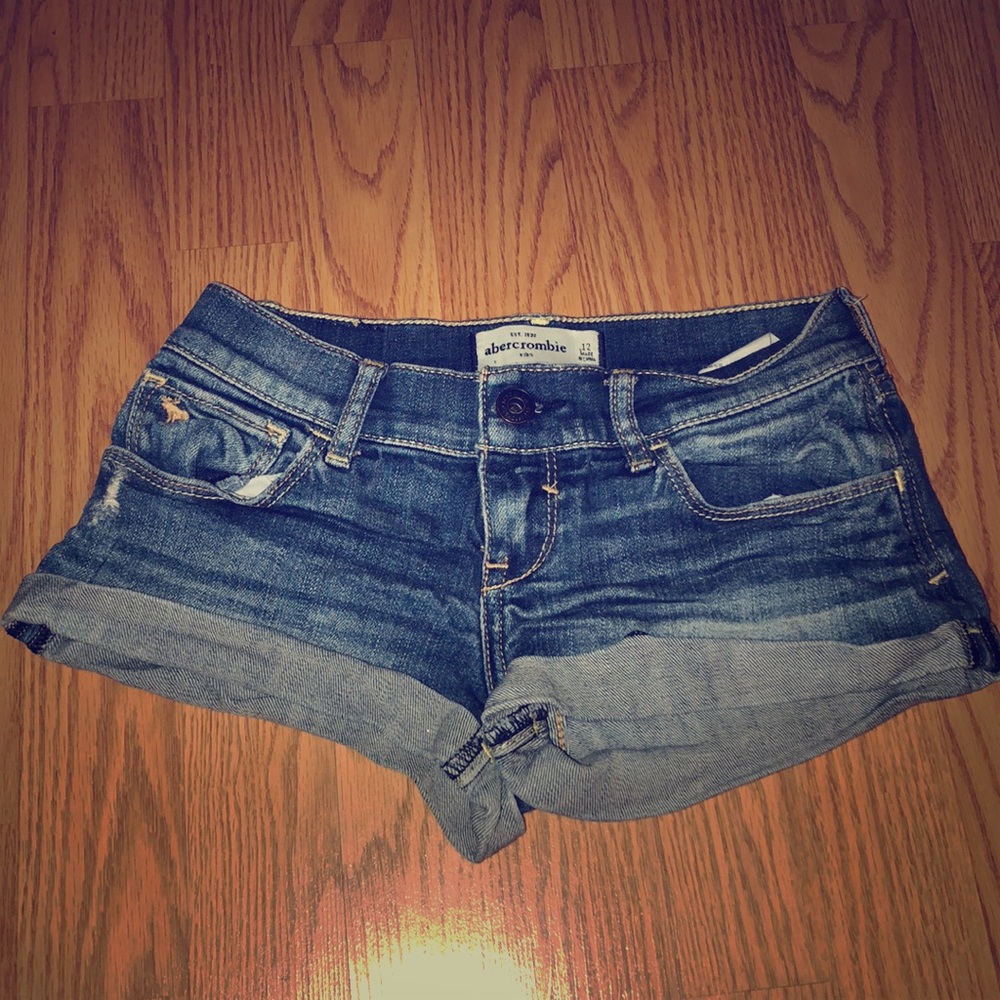 Girls size 12 kids Abercrombie Jean shorts
